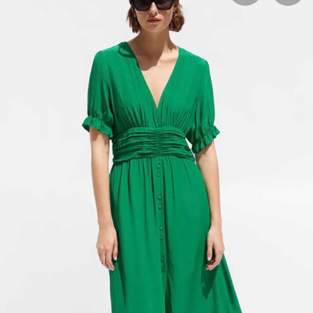 NWT Zara Kelly Green Button Front Dress